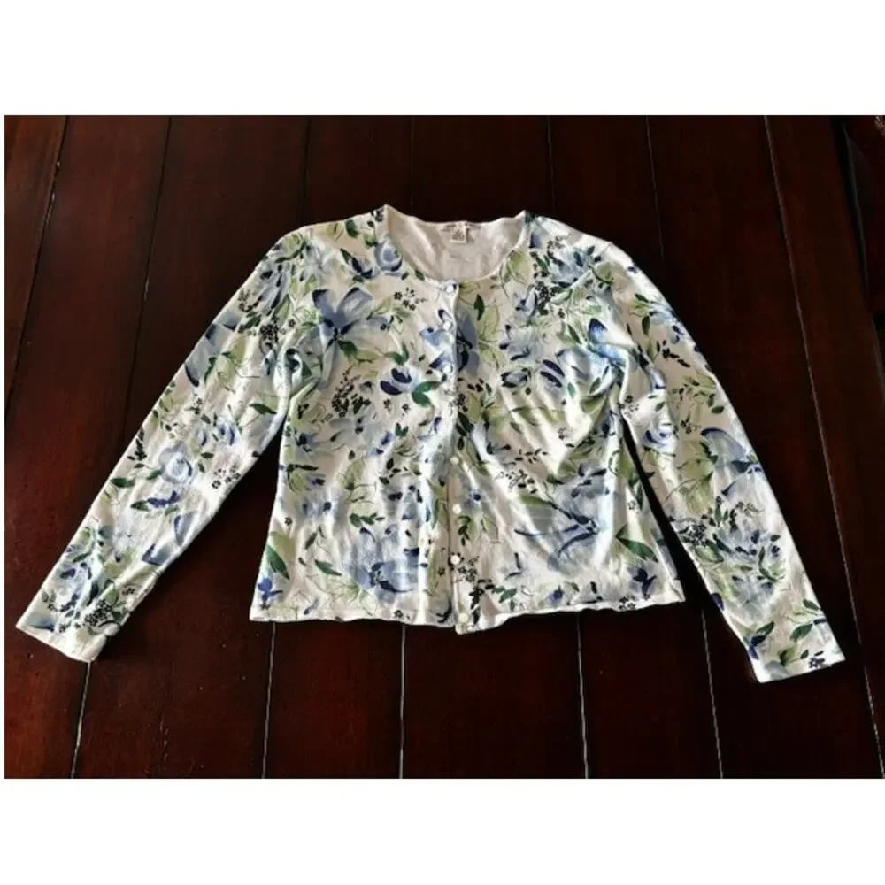 Vintage Casual Corner Size Medium Crewneck Button Front Cardigan‎ White Floral